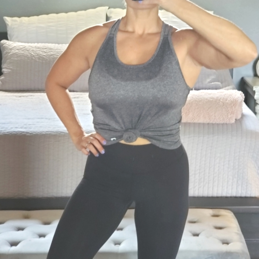 COPY - Gray strappy cross back workout tank top